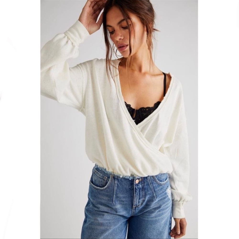 NWT Free People Anyway Tee in Gardenia. Super cute but too big for me.